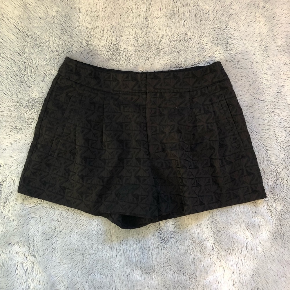 Black Shorts with Pockets